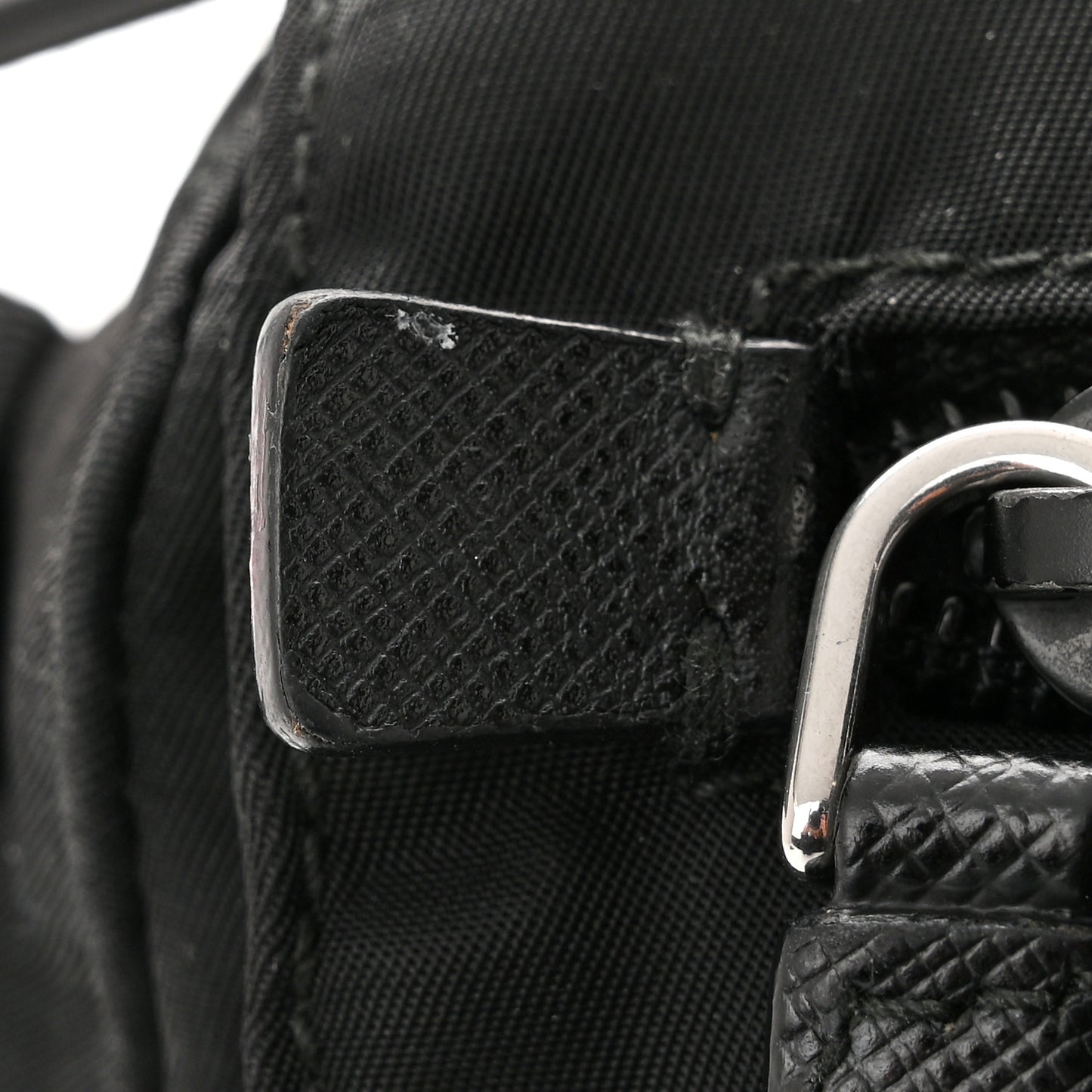 Tessuto Nylon Saffiano Small Vela Messenger Black