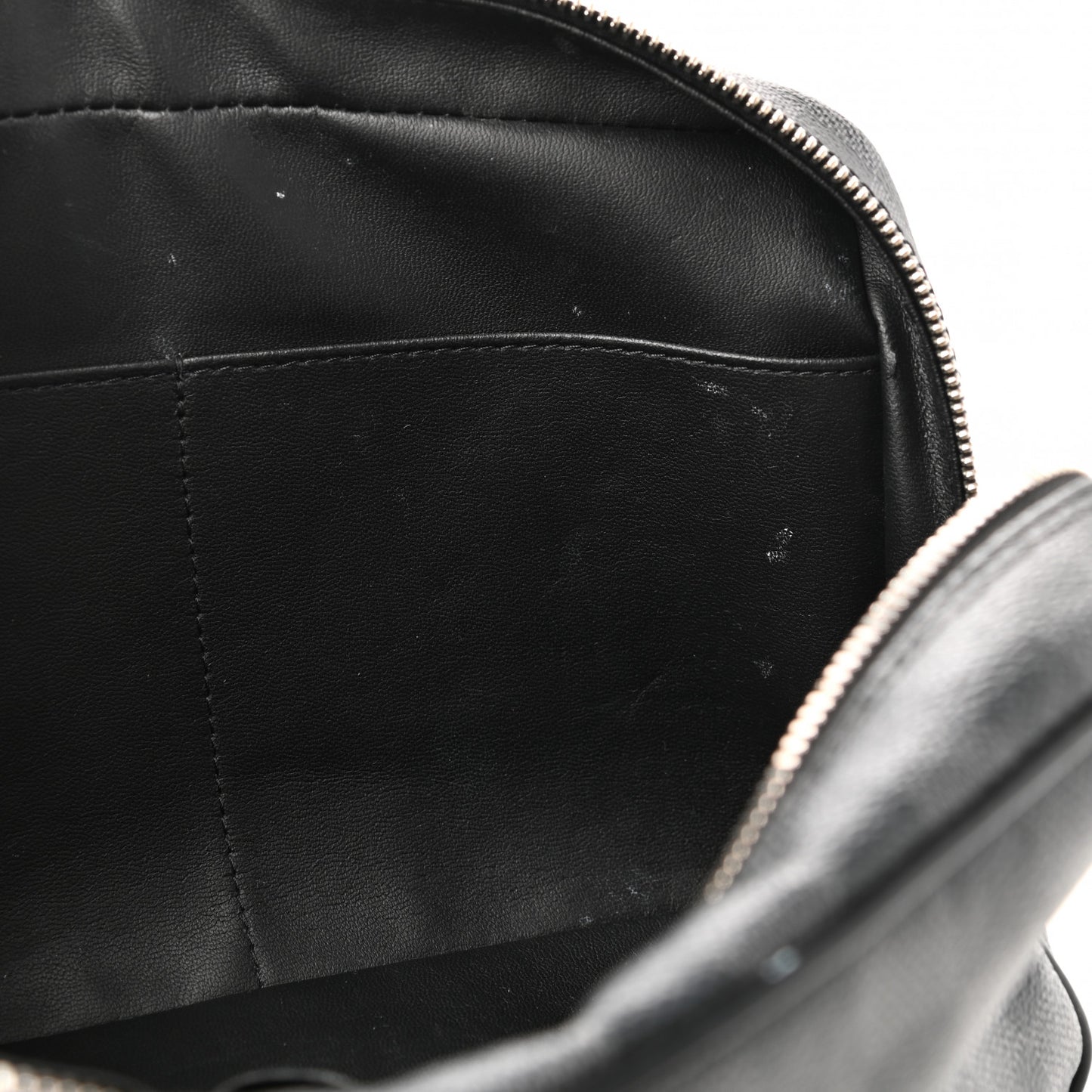 Damier Graphite Toilet Pouch GM