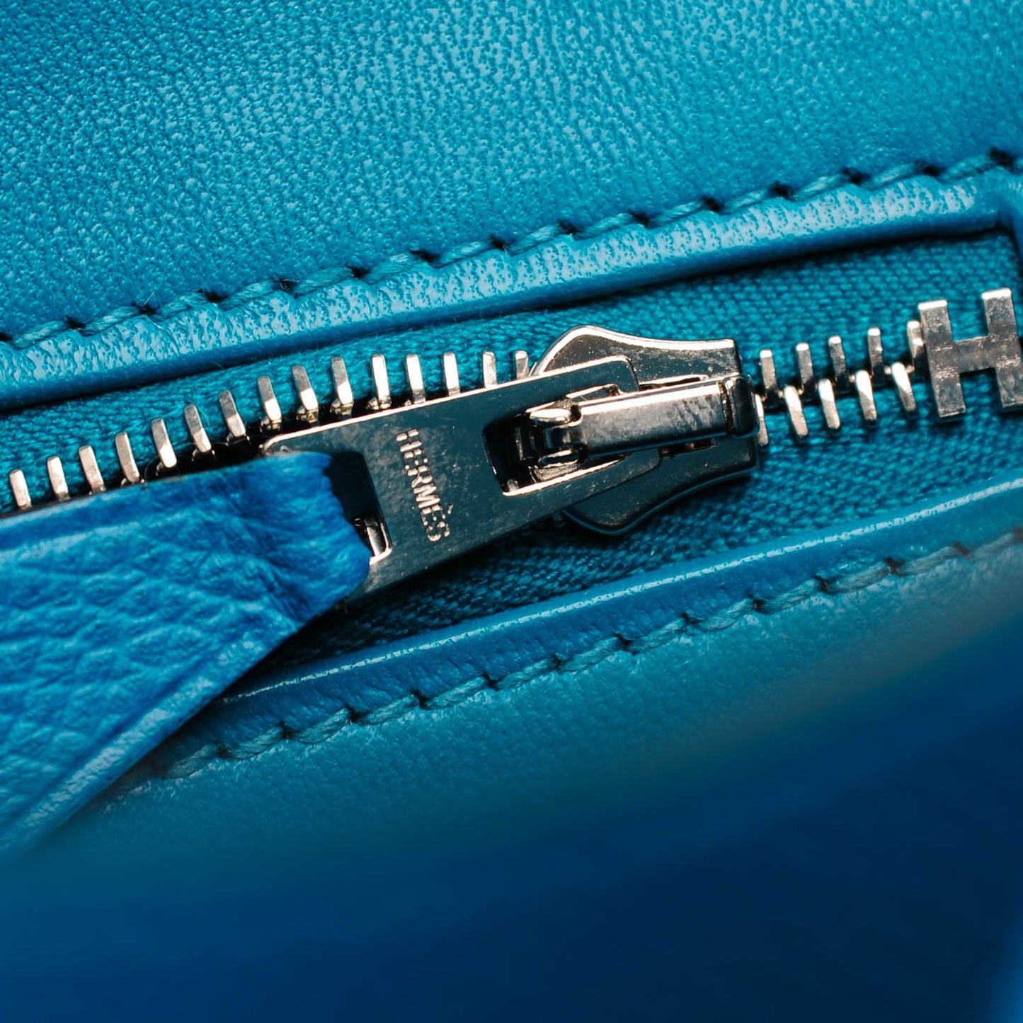 Epsom Constance 24 Bleu Izmir