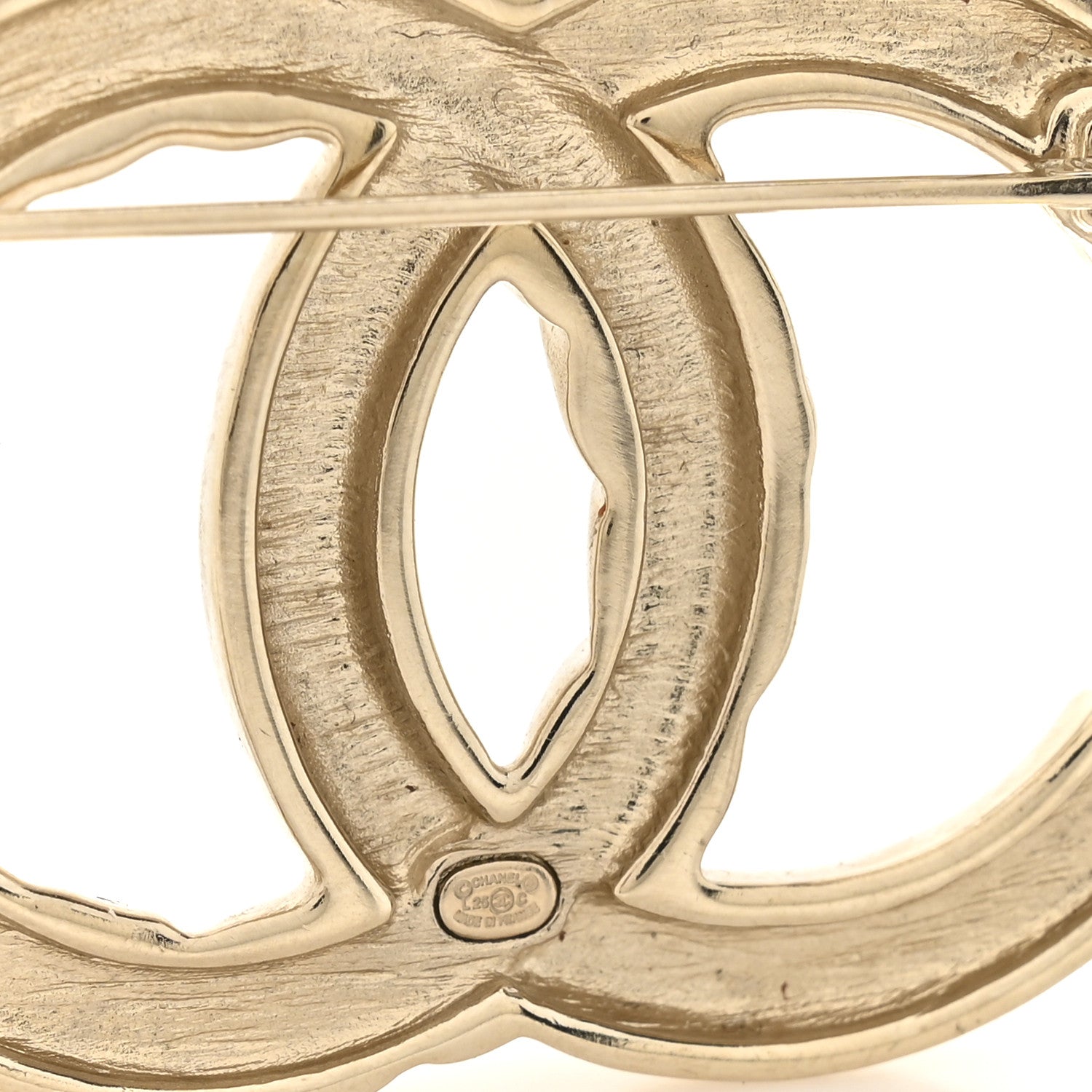 Chanel Twisted CC Brooch Light Gold 1835050 – FASHIONPHILE