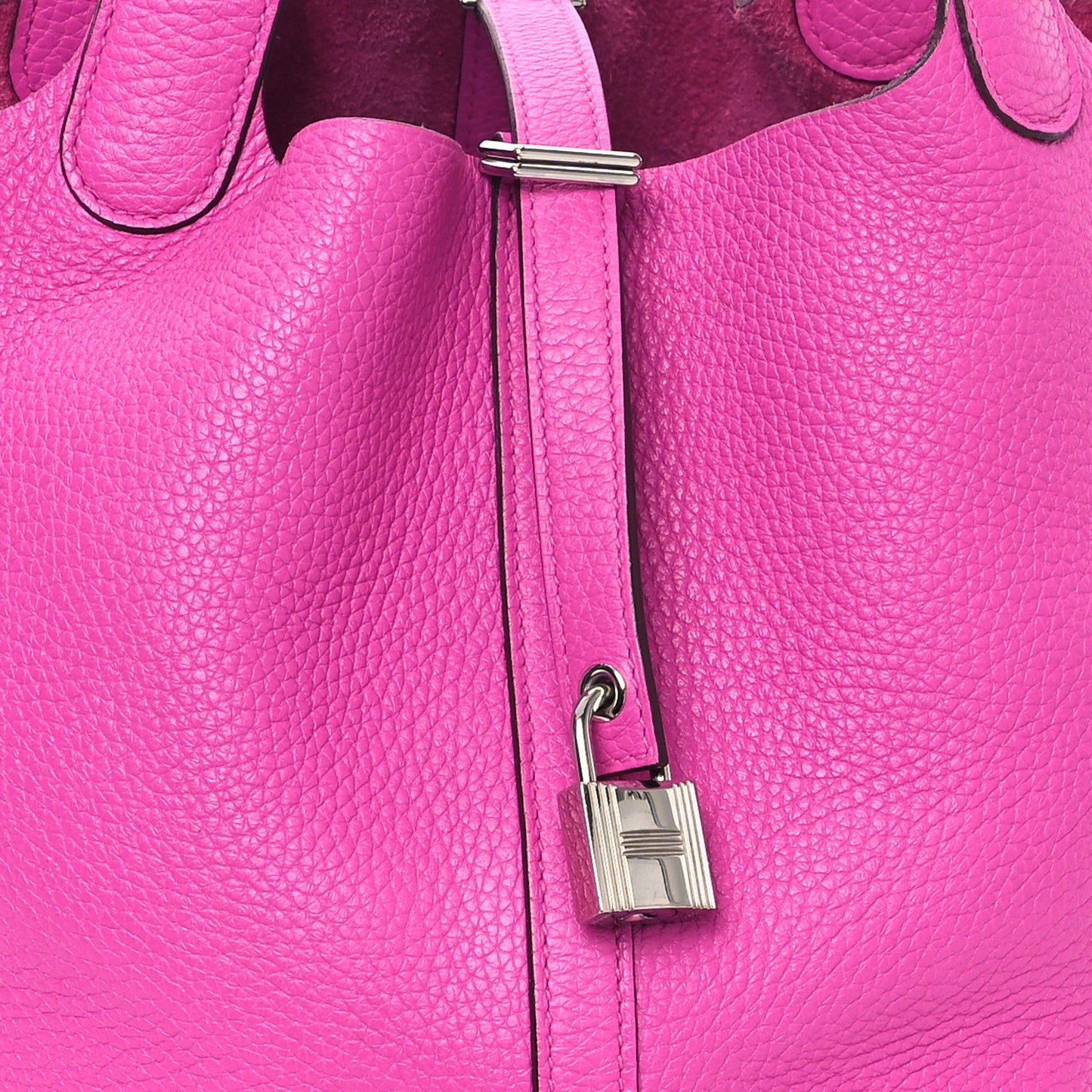 Taurillon Clemence Picotin Lock 22 MM Magnolia