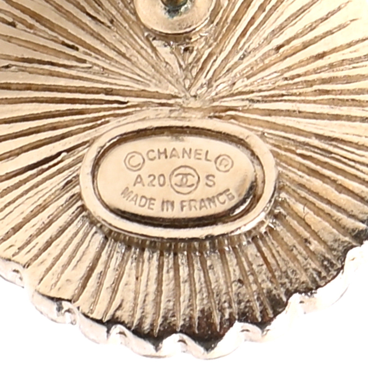 Pearl CC Round Earrings