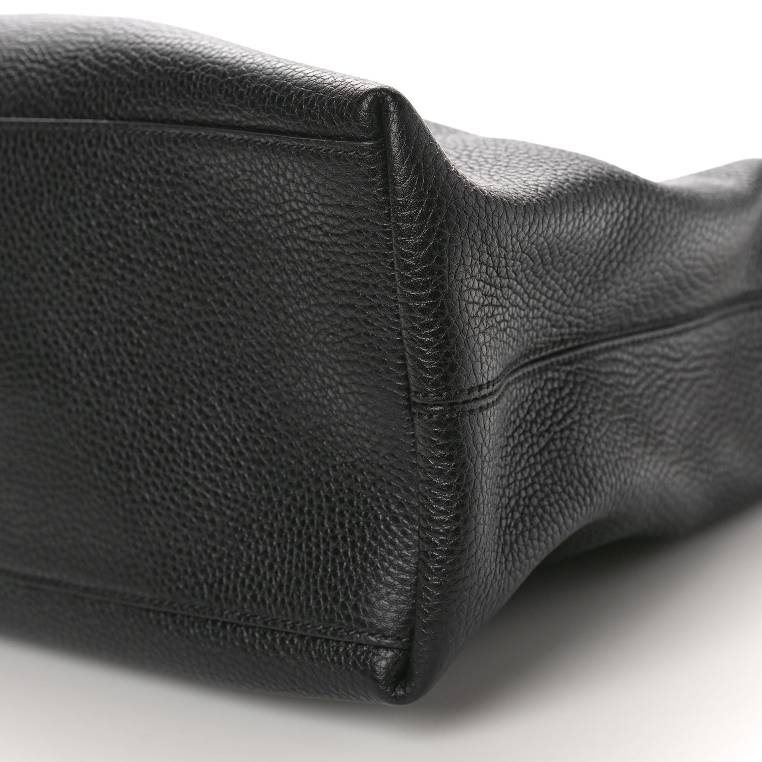 Gucci Pebbled Calfskin Medium Soho Chain Shoulder Bag Black 10 of 11