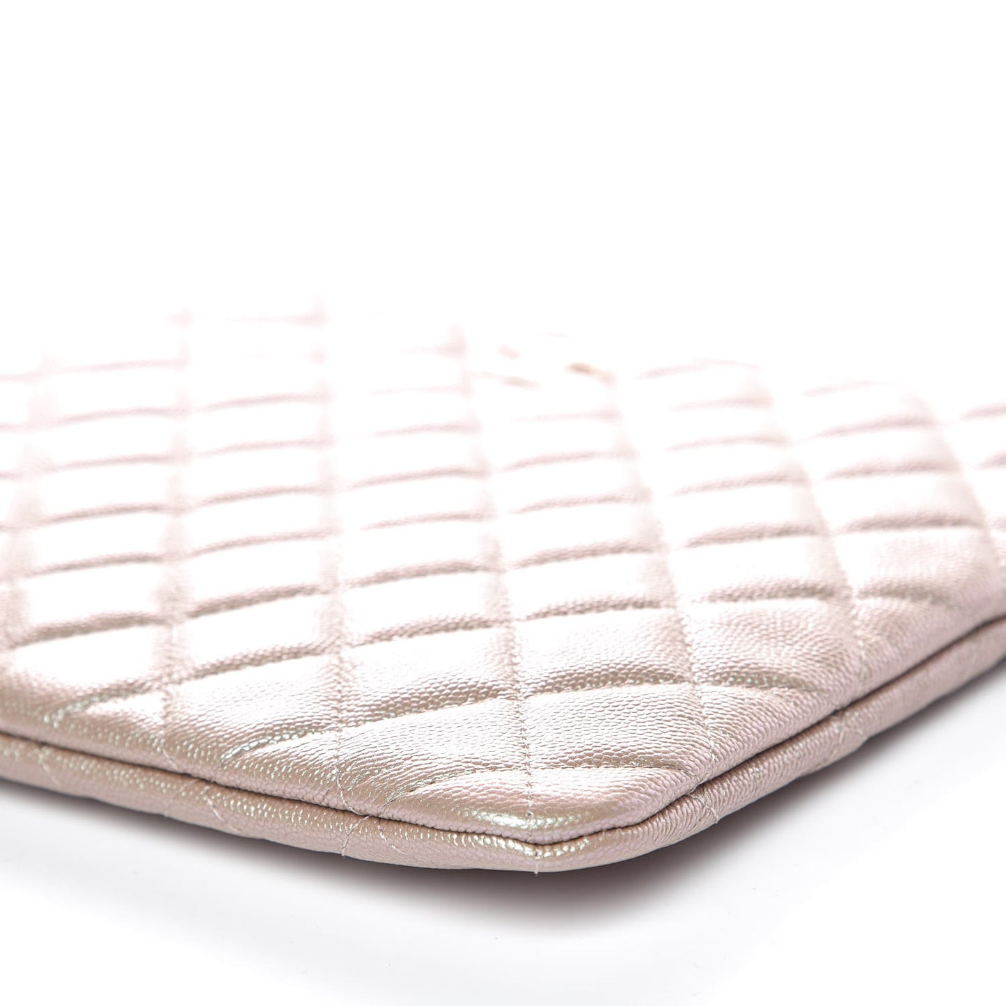 Iridescent Caviar Quilted Medium Cosmetic Case Beige