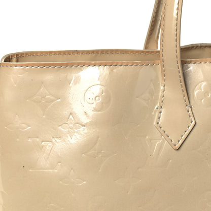 Louis Vuitton Vernis Wilshire MM Blanc Corail 20 of 24