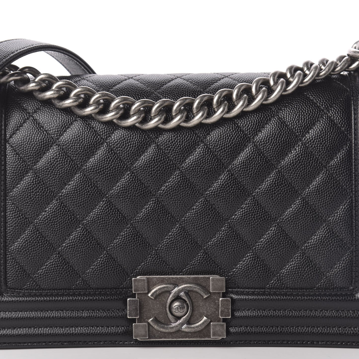 Caviar Quilted Medium Boy Flap Black