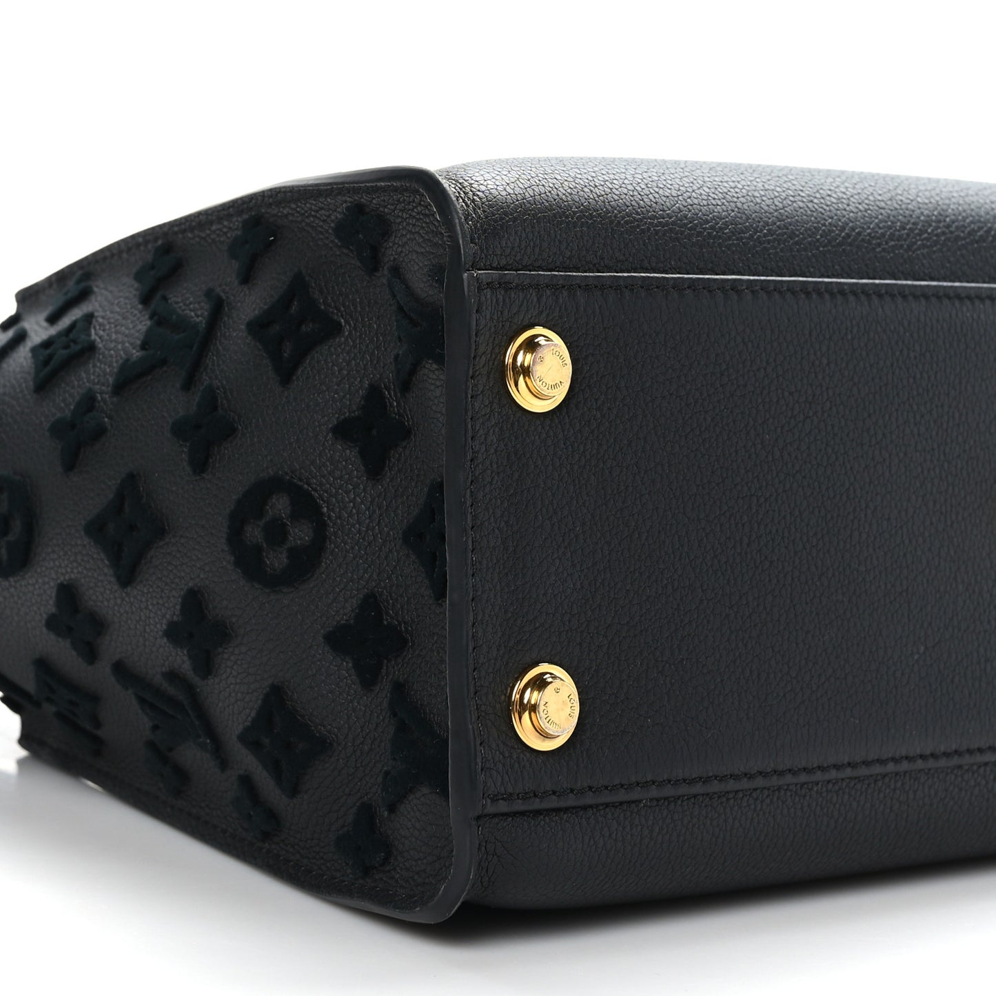 Calfskin Monogram Tufting On My Side Black