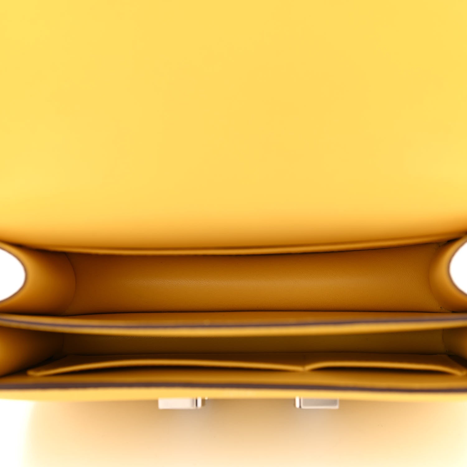 Hermes Epsom Constance 18 Jaune de Naples 6 of 12