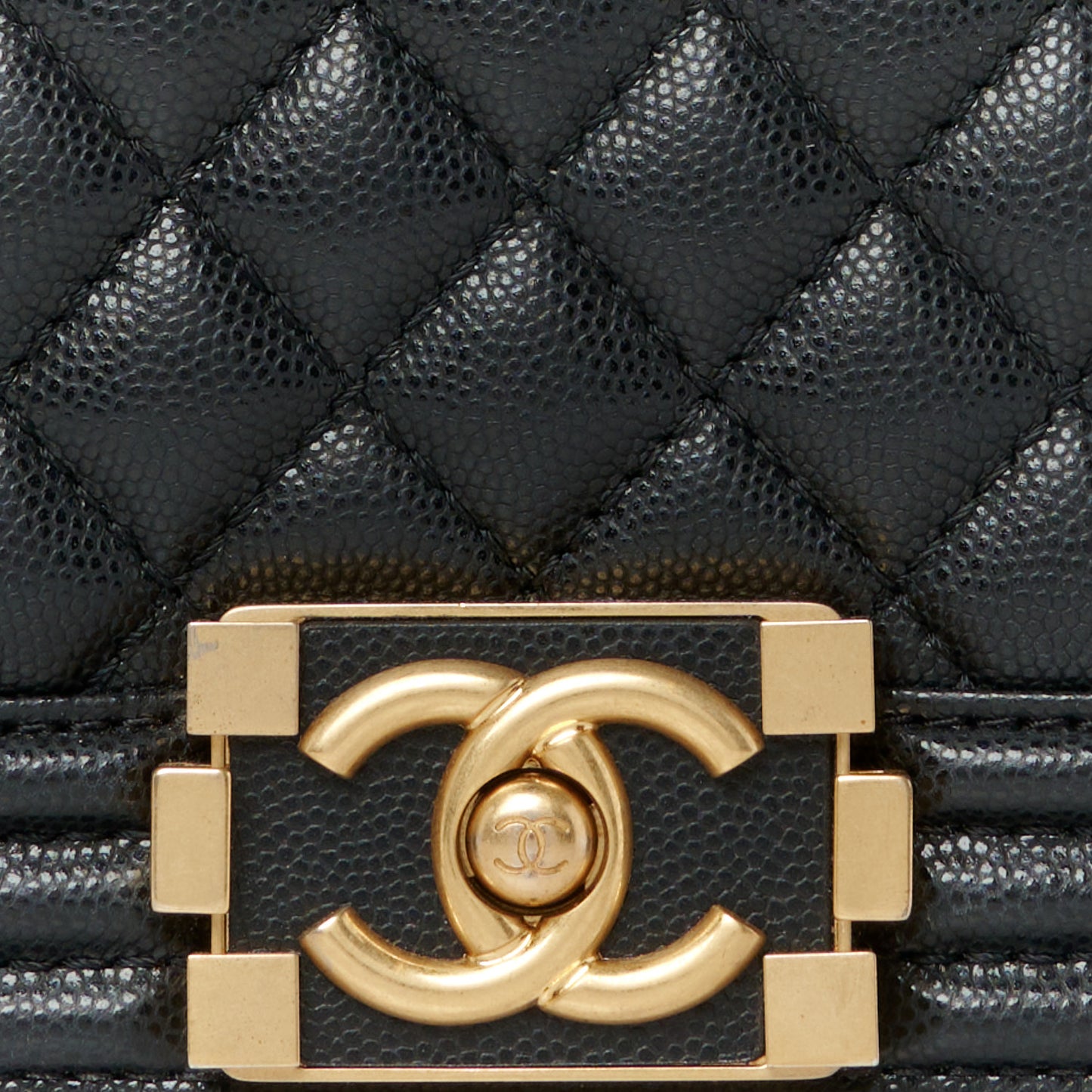 Caviar Quilted Medium Top Handle Boy Flap Black
