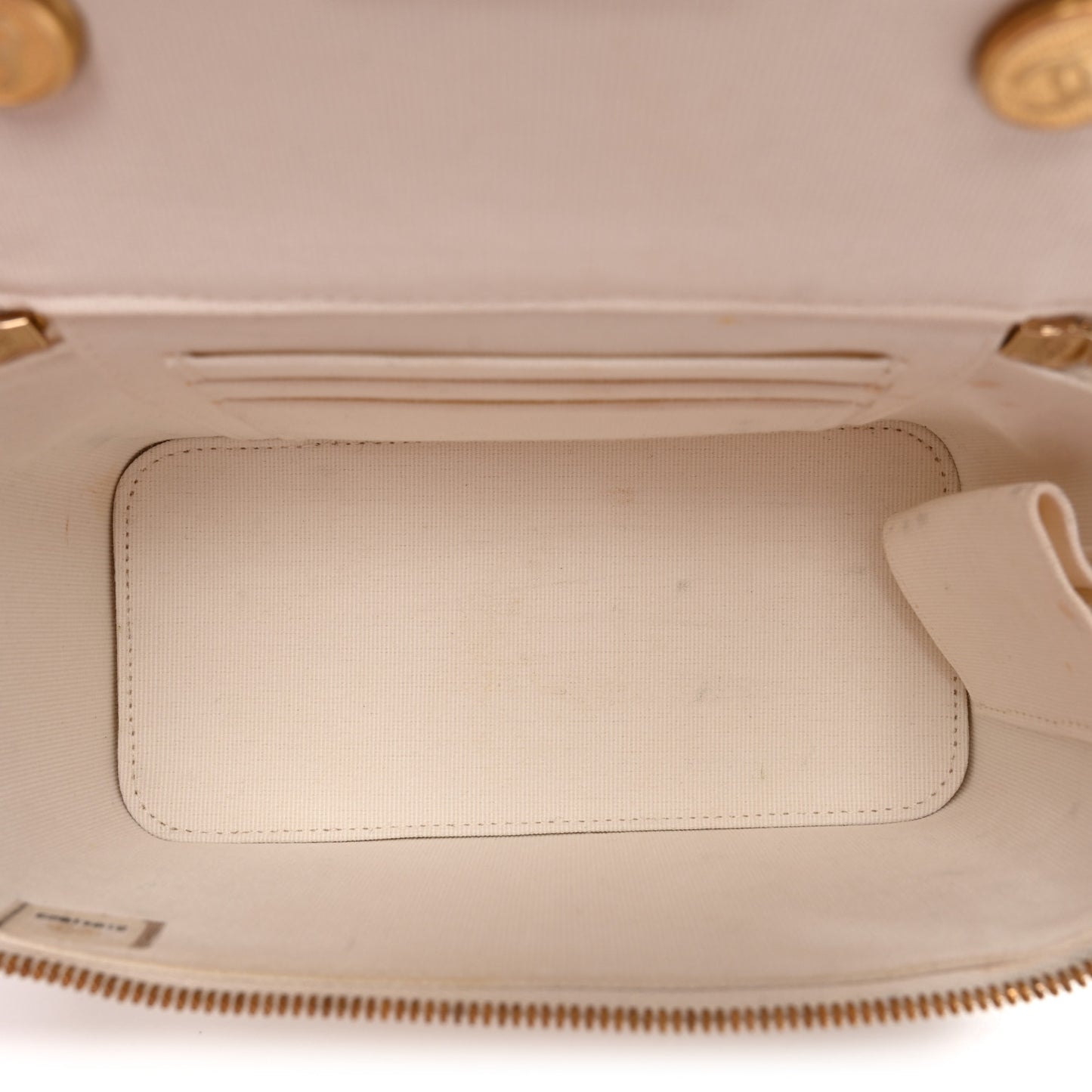 Lambskin Quilted Punk Essentials Vanity Case With Chain White