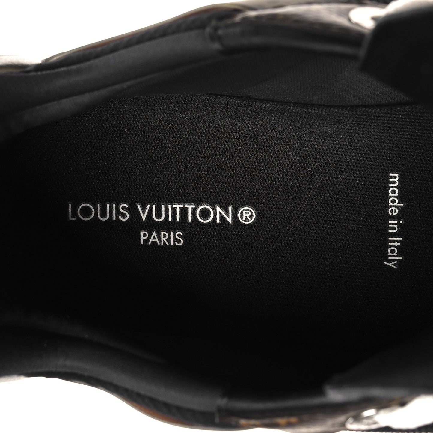 Monogram Calfskin Run 55 Sneakers 40 Black