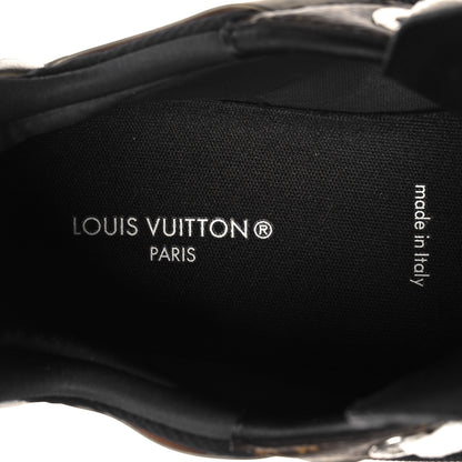 Louis Vuitton Monogram Calfskin Run 55 Sneakers 40 Black 7 of 9