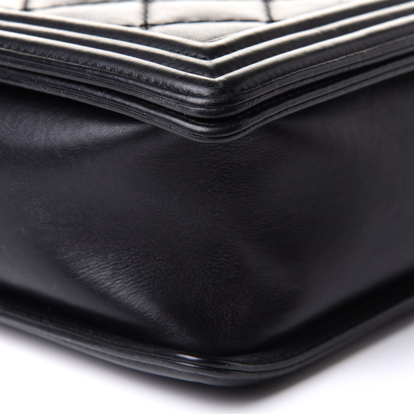 Calfskin Double Stitch Large Boy Flap Black