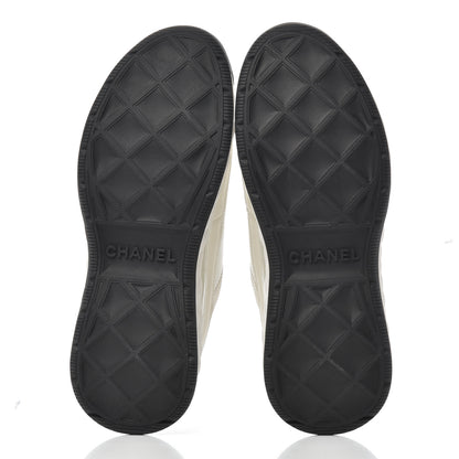 Chanel Velvet Calfskin Mixed Fibers CC Sneakers 35.5 Ivory Black 5 of 14