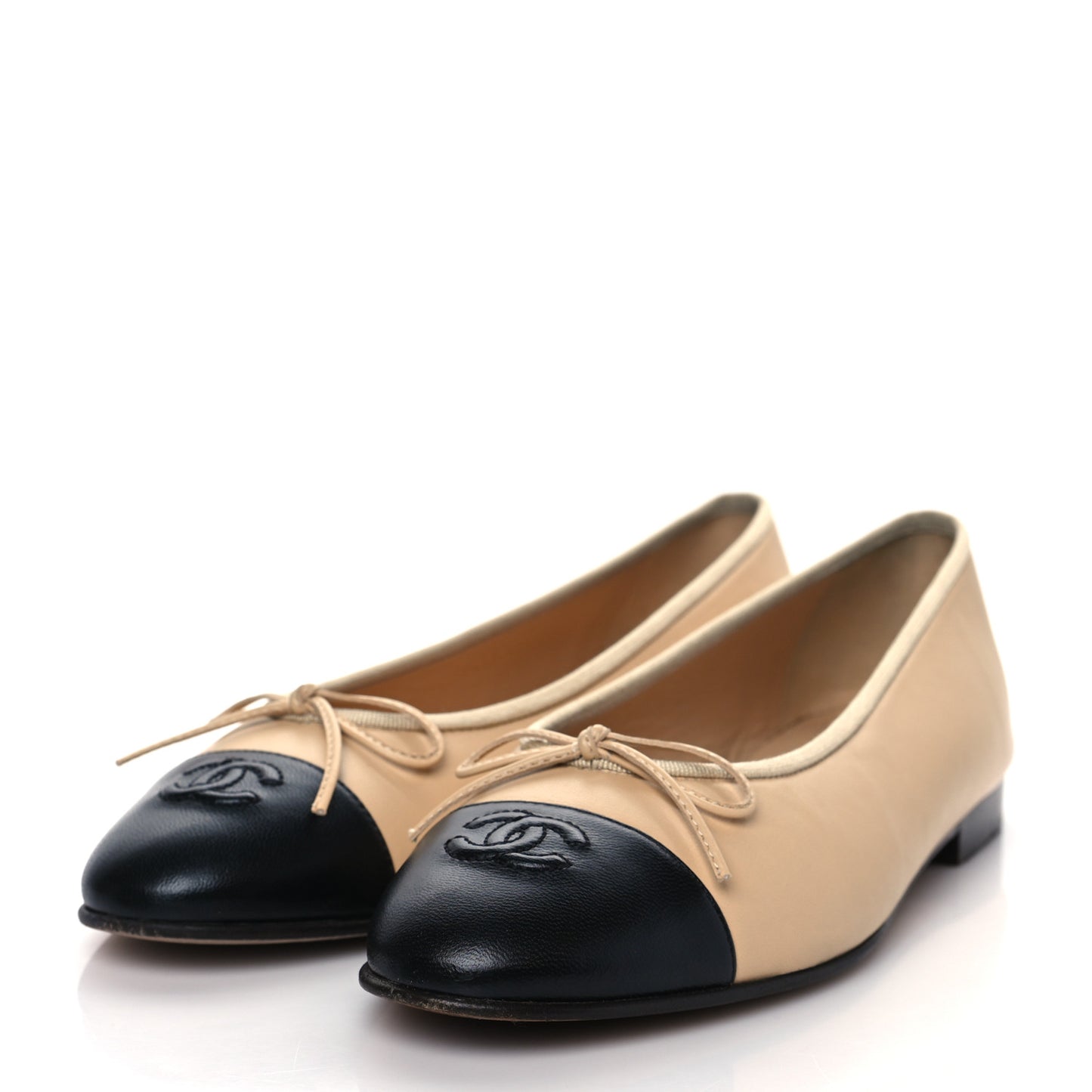 Lambskin Cap Toe CC Ballerina Flats 40 Beige Black
