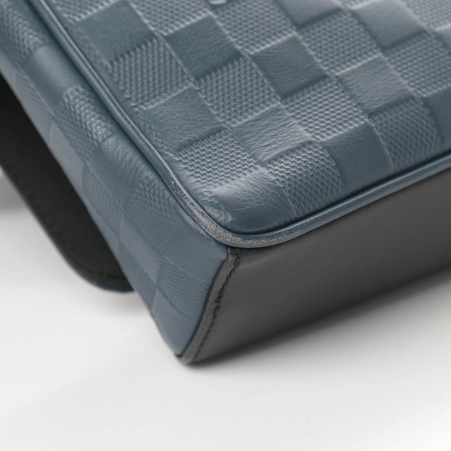Louis Vuitton Damier Infini District PM Orion 15 of 16