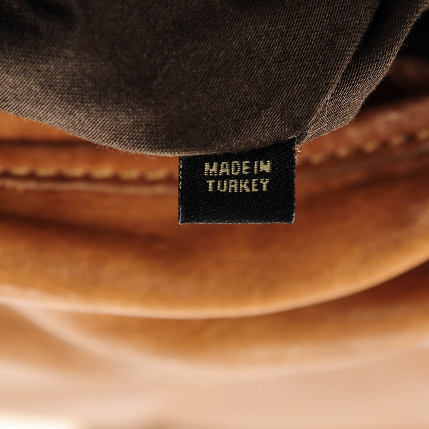 Nappa Matelasse Coffer Hobo Cammello