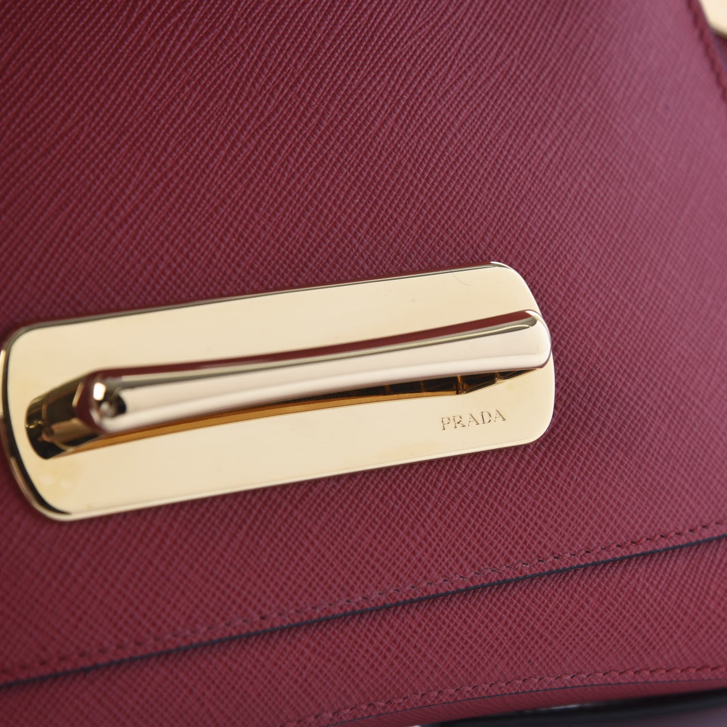 Saffiano Lux Sidonie Shoulder Bag Fuoco