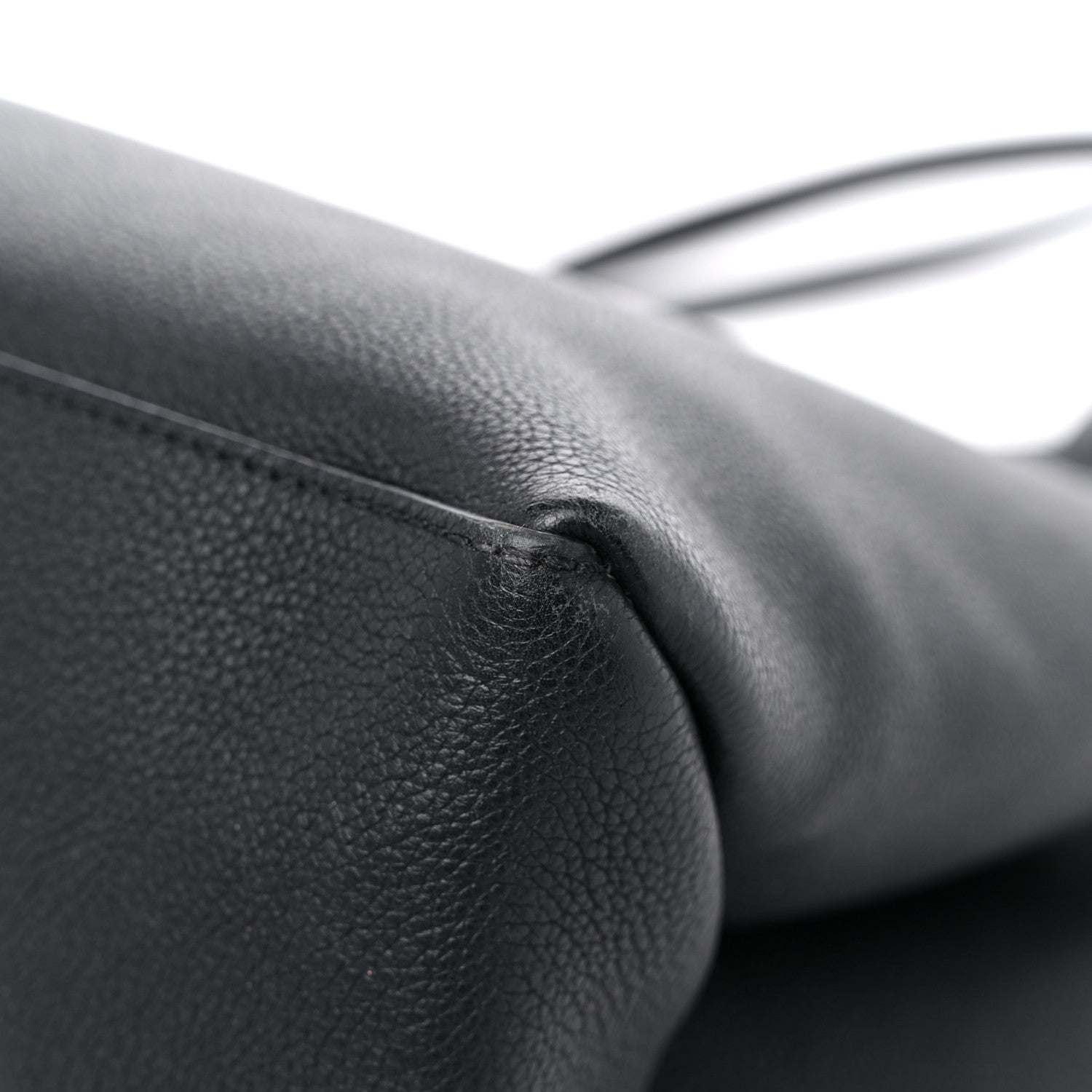 Louis Vuitton Grained Calfskin Lockme Shopper Black 8 of 13
