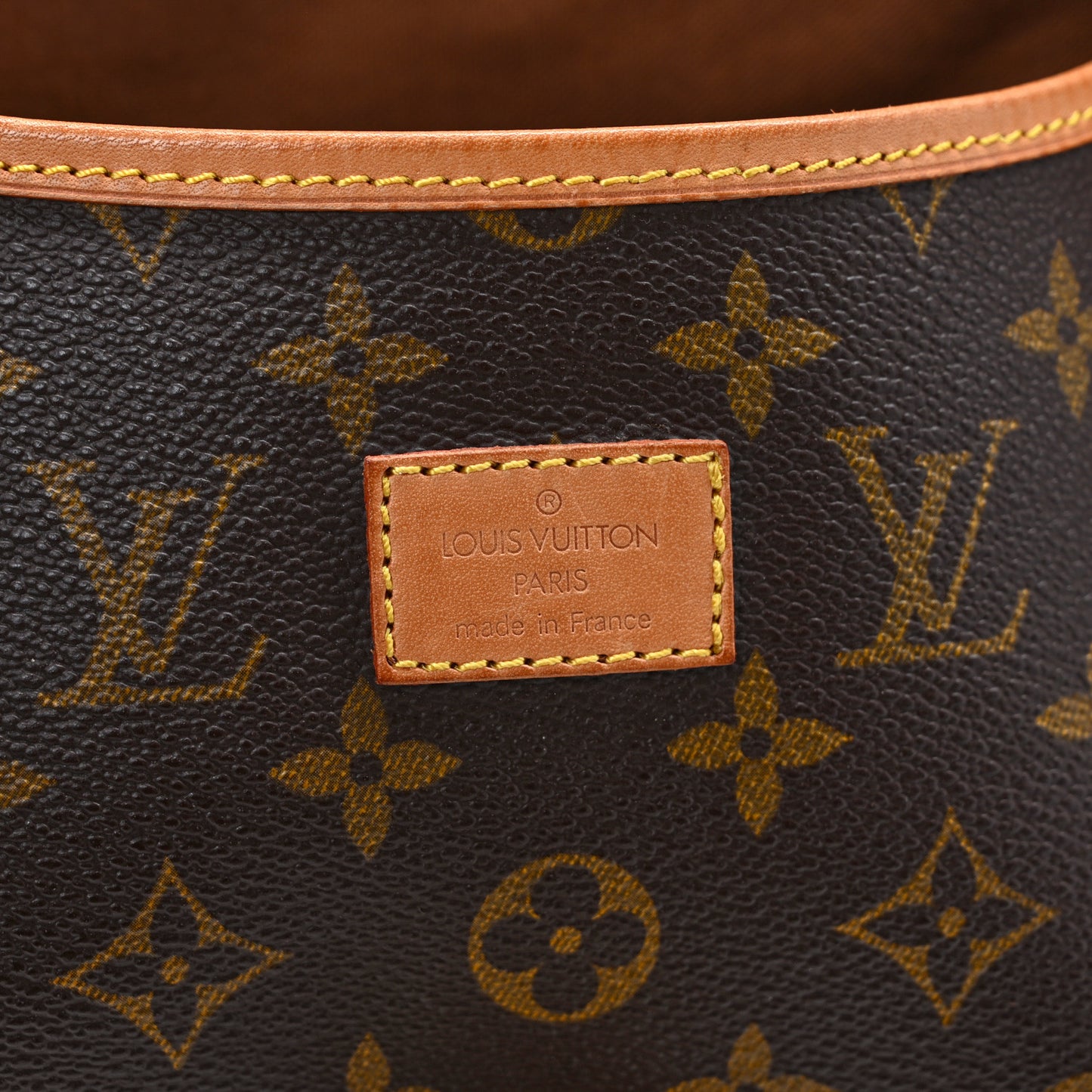 Monogram Saumur 35