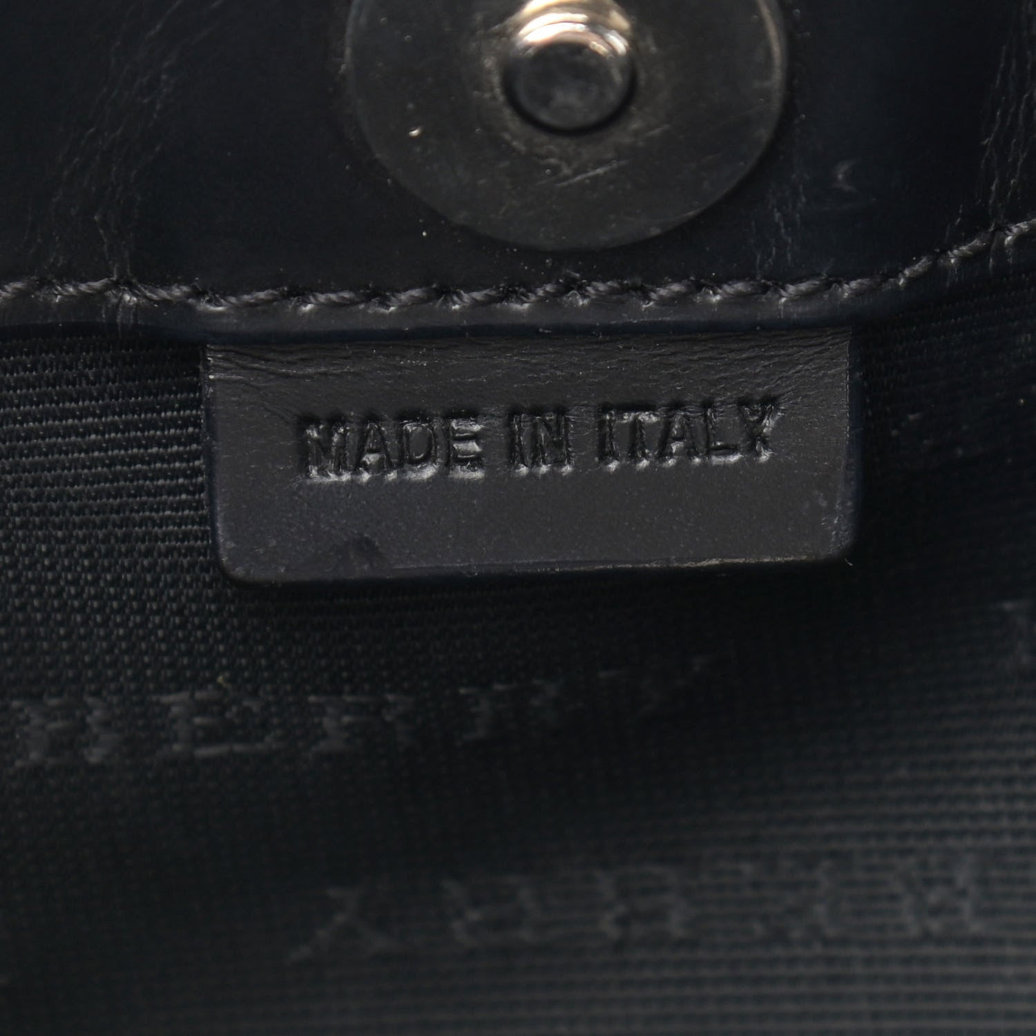 Burberry House Check Medium Tote 7 of 15