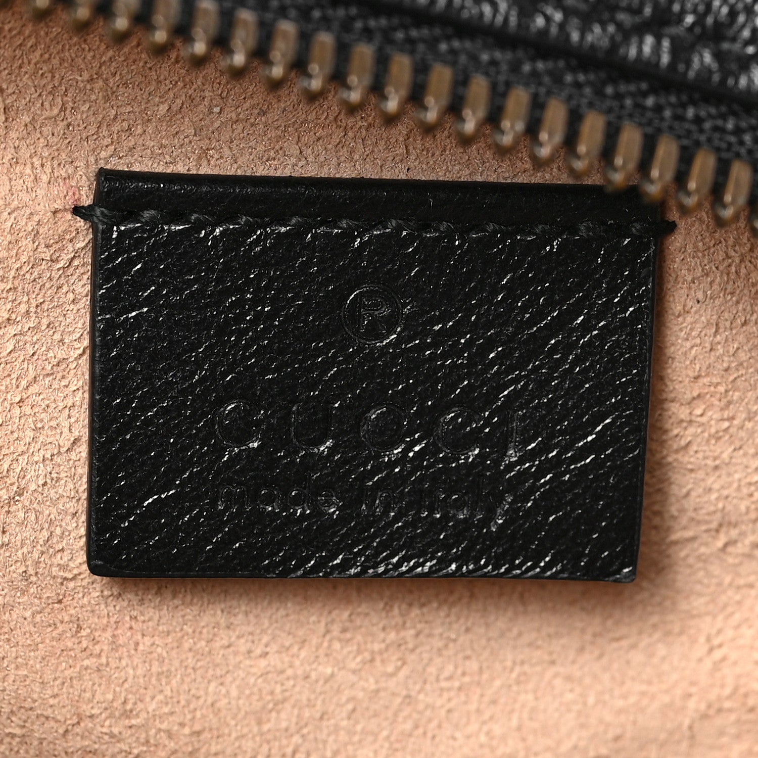 Gucci Azalea Calfskin Matelasse Heart Mini GG Marmont Round Shoulder Bag Black 6 of 9