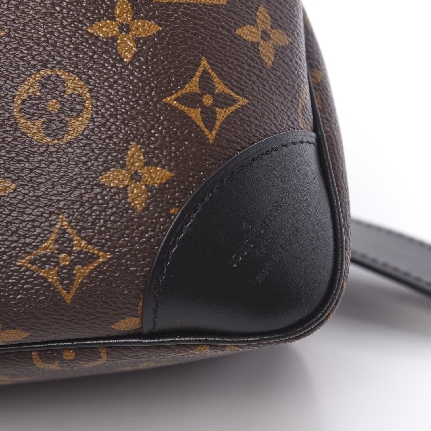 Louis Vuitton Monogram Odeon MM Black 6 of 9