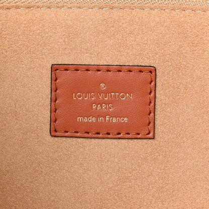Louis Vuitton Calfskin Monogram Tufting On My Side Galet 6 of 9