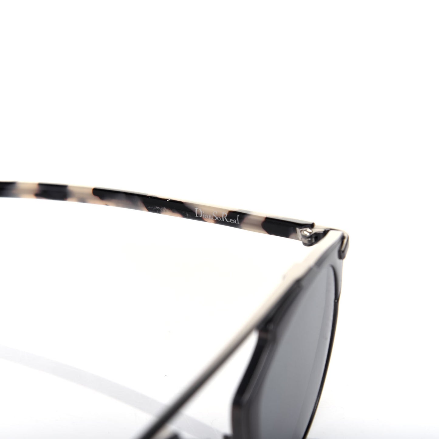 Metal Lambskin So Real Sunglasses Tortoise