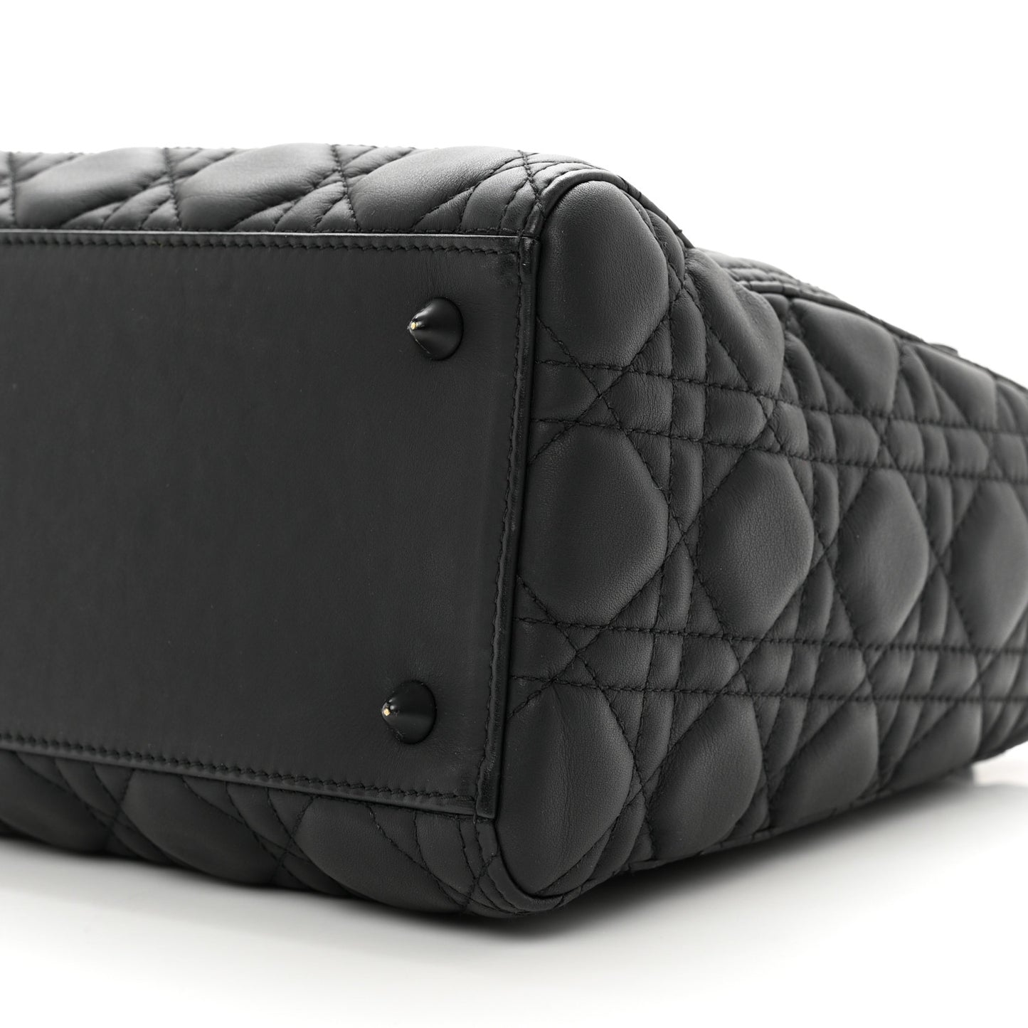 Ultra Matte Calfskin Cannage Medium Lady Dior Black