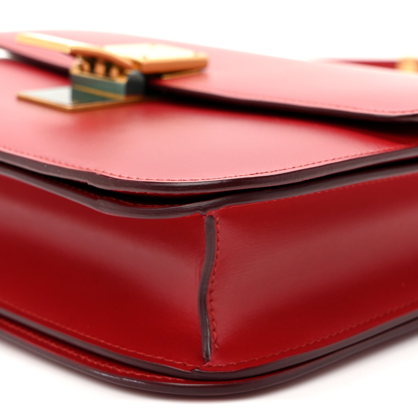 Box Calfskin Medium Classic Box Flap Bag Red