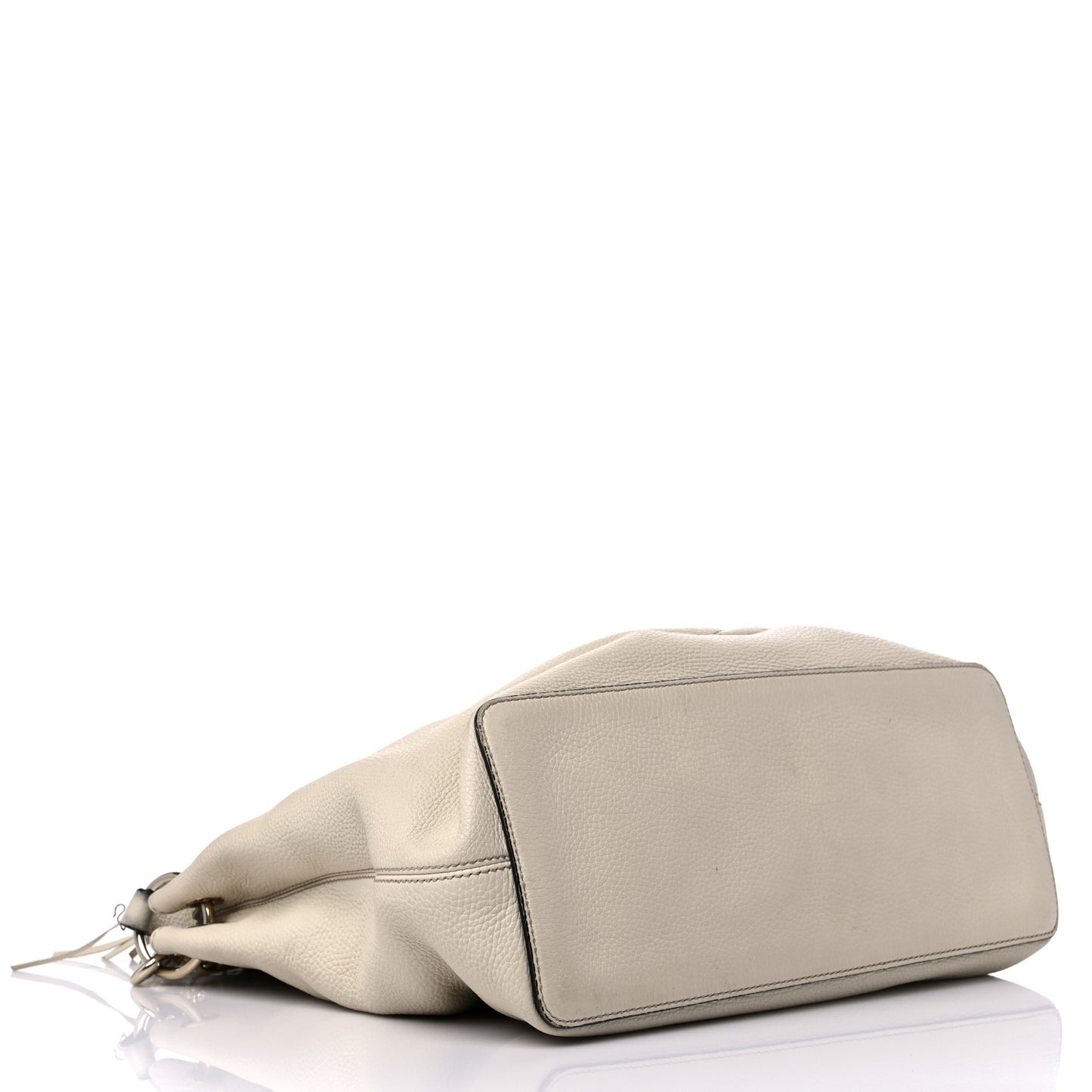 Pebbled Calfskin Large Soho Hobo Off White