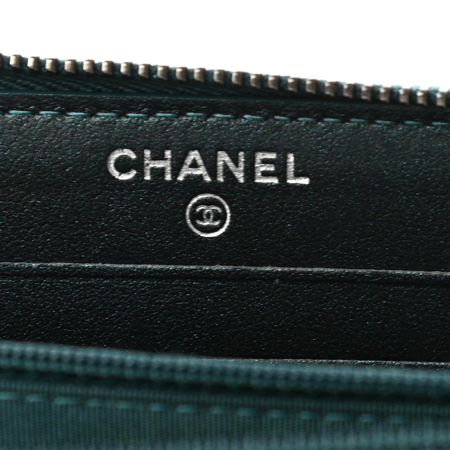 Iridescent Caviar Quilted Medium Filigree Zip Around Wallet Dark Turquoise