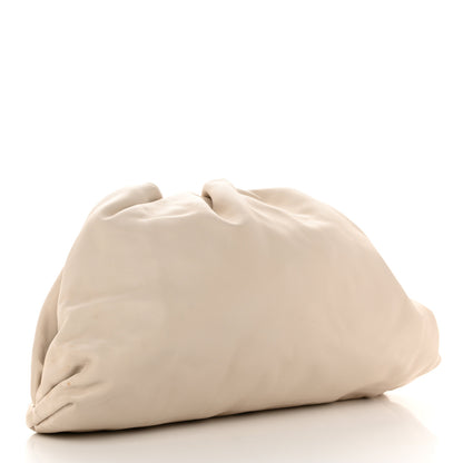 Bottega Veneta Smooth Butter Calf The Pouch Oversized Clutch Plaster 3 of 11