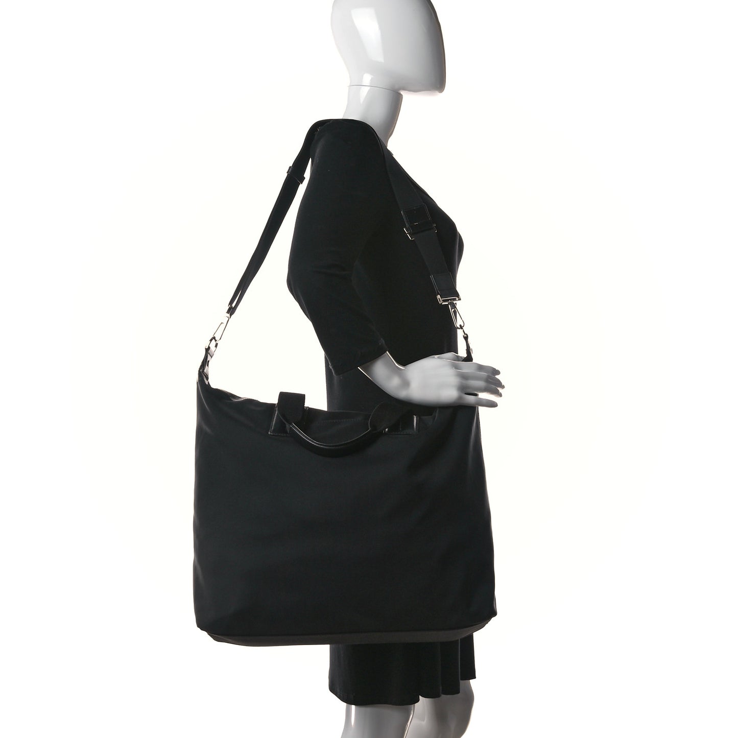 HOMME Nylon Messenger Bag Black