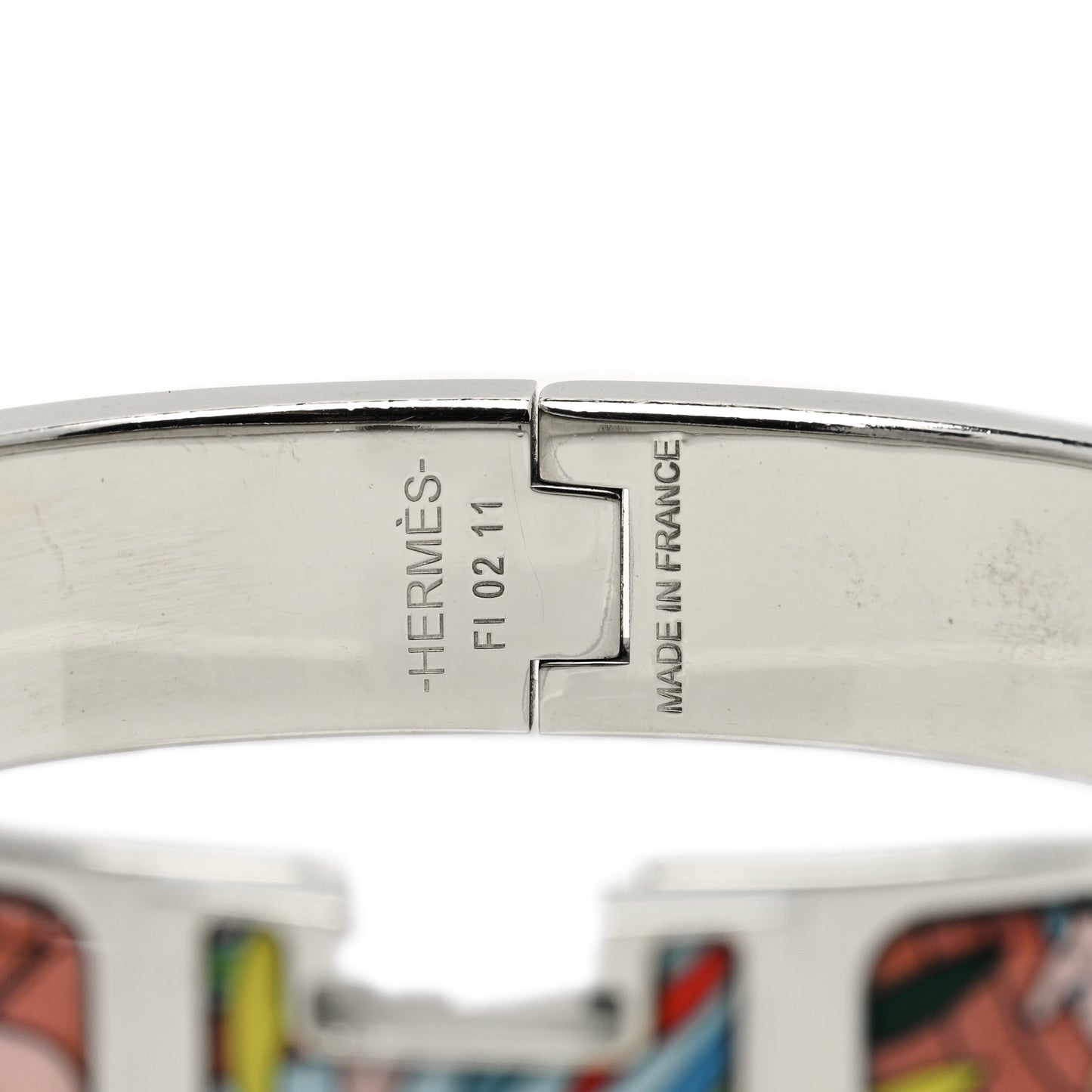 Enamel Narrow Print Cosmographia Universalis Clic Clac H Bracelet PM Album De Soie