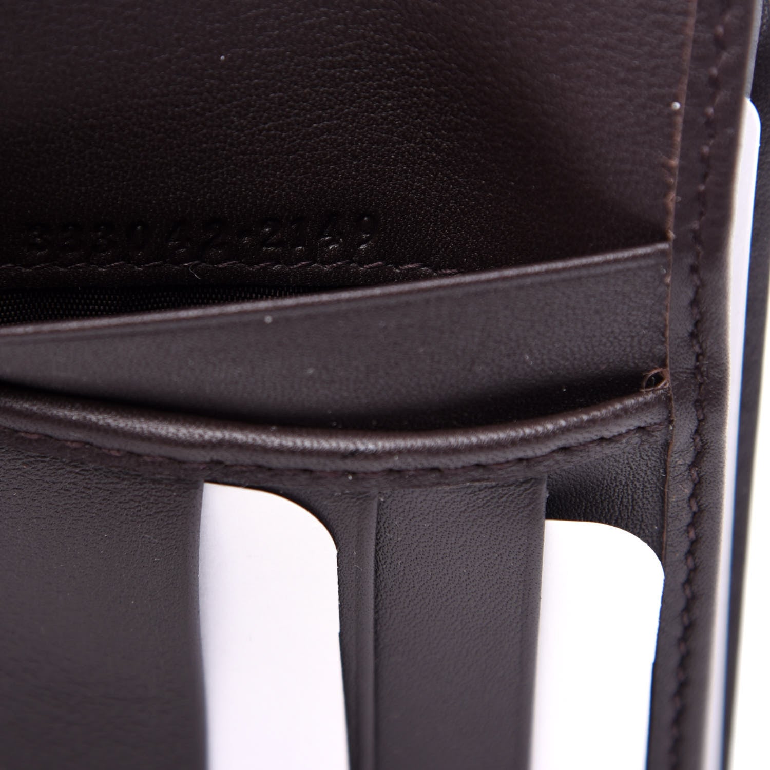 Gucci Microguccissima Passcase Wallet Testa di Moro 7 of 8