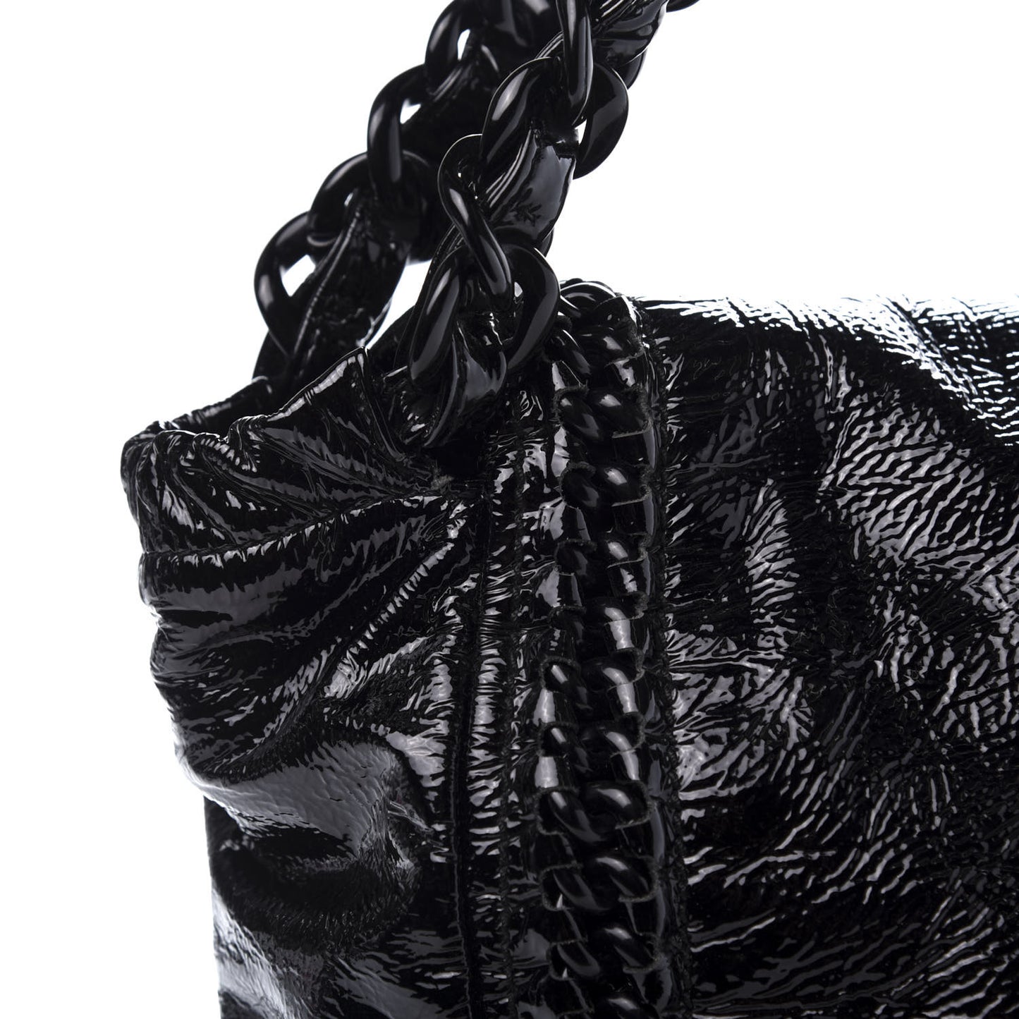 Crinkled Patent Modern Chain Flap Black