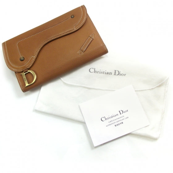Leather Saddle Wallet