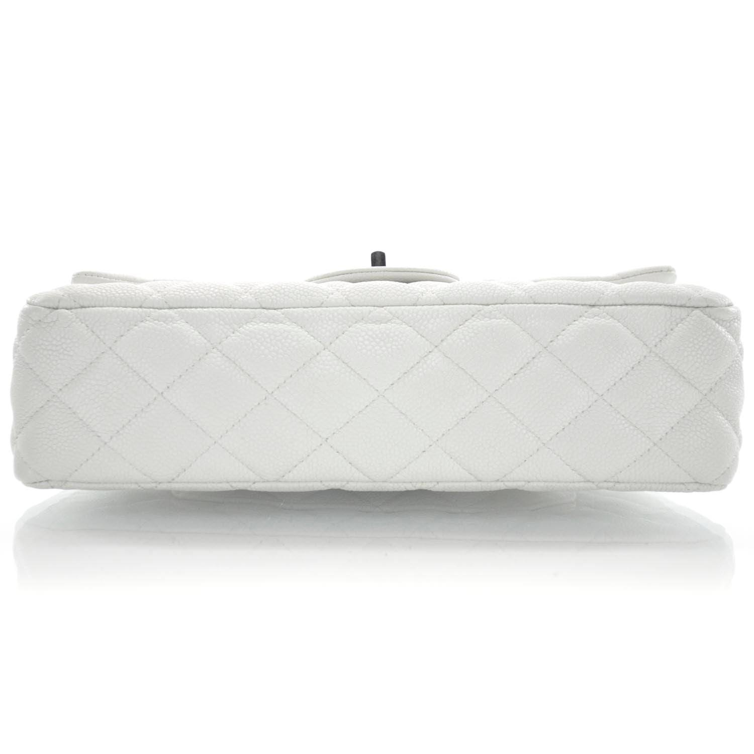 Chanel Caviar 2.55 Reissue 225 Flap White 6 of 10