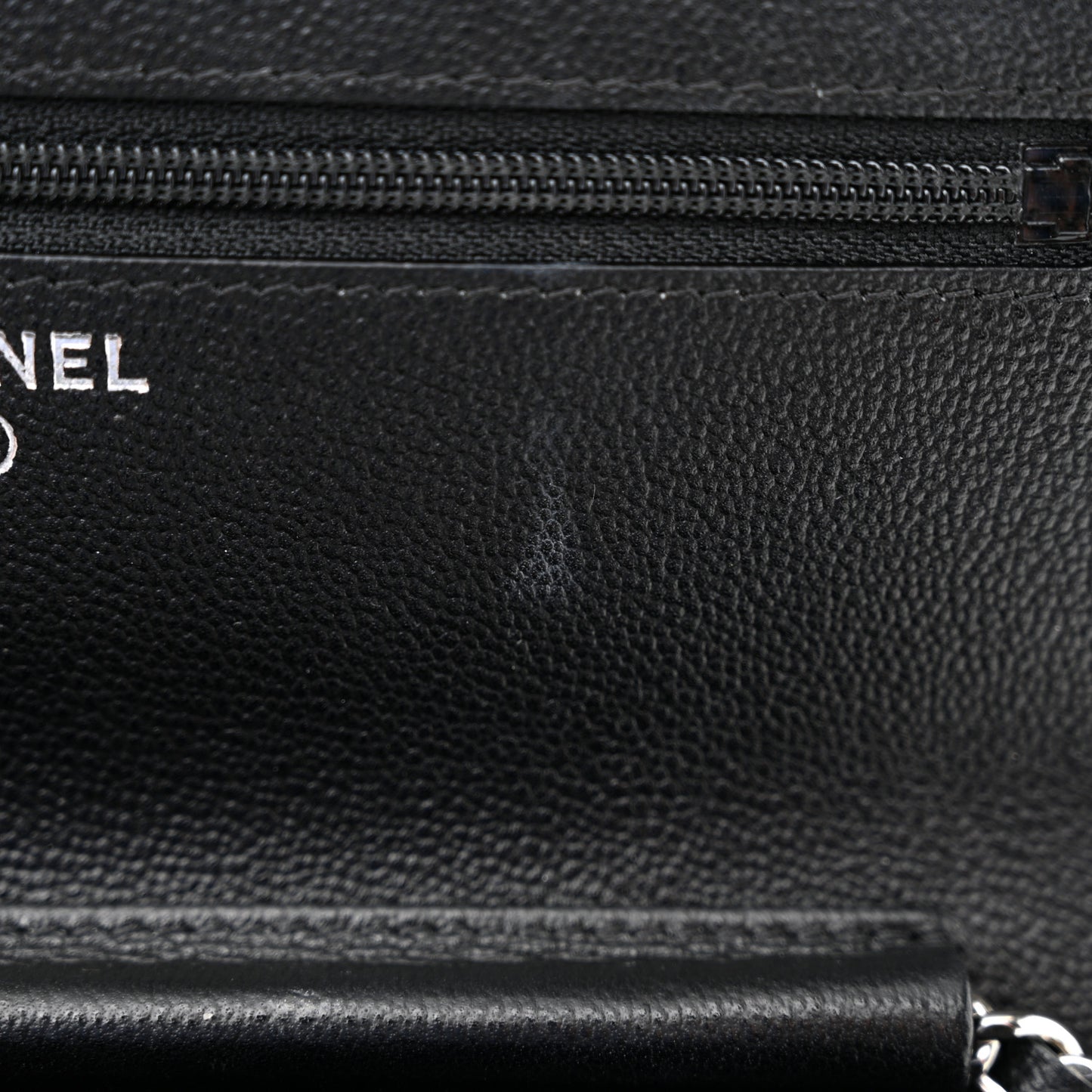 Grained Calfskin Quilted CC Box Wallet On Chain WOC Black