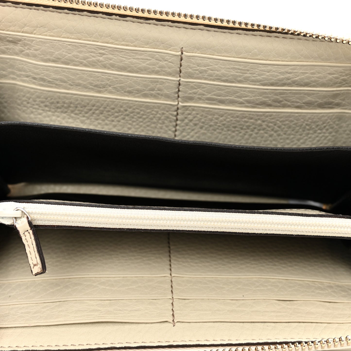 Pebbled Calfskin Soho Zip Around Wallet Off White