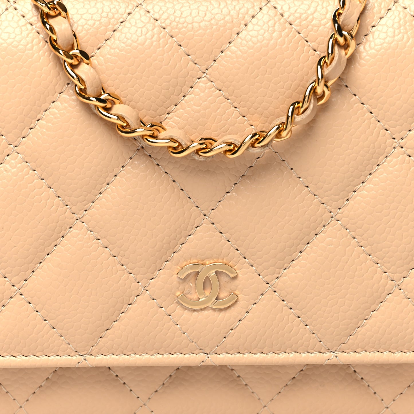 Caviar Quilted Wallet On Chain WOC Beige