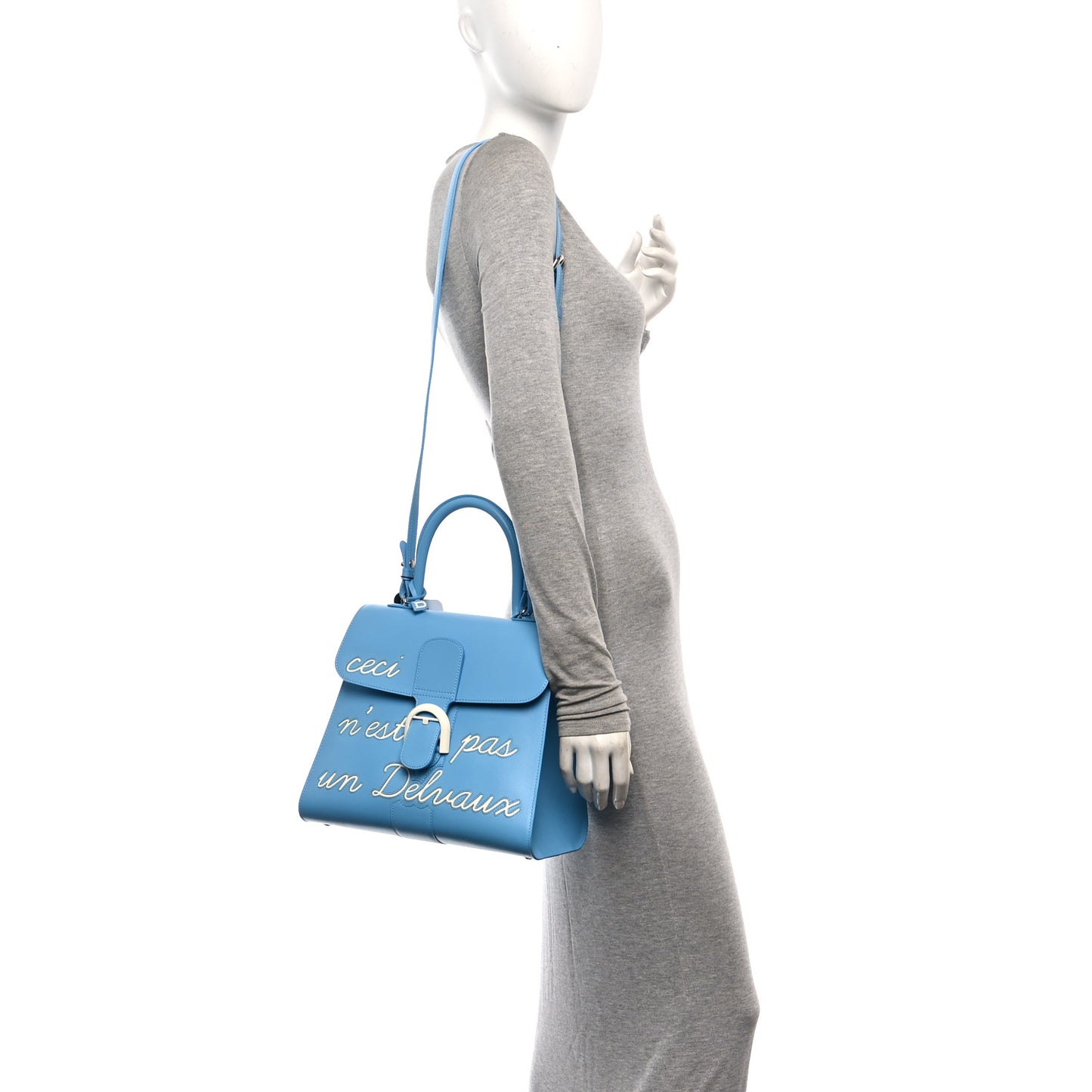 Box Calfskin MM L'Humour Brillant Satchel Ciel