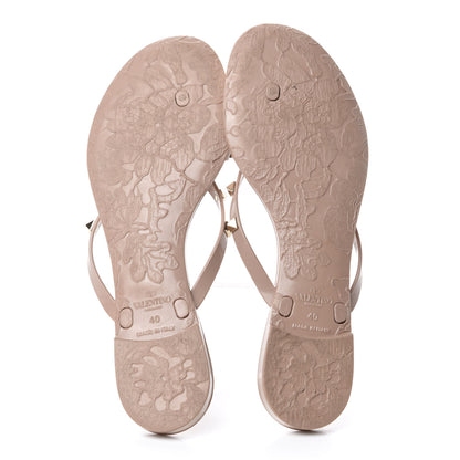 Valentino Garavani PVC Jelly Rockstud Bow Thong Sandals 40 Poudre 6 of 10