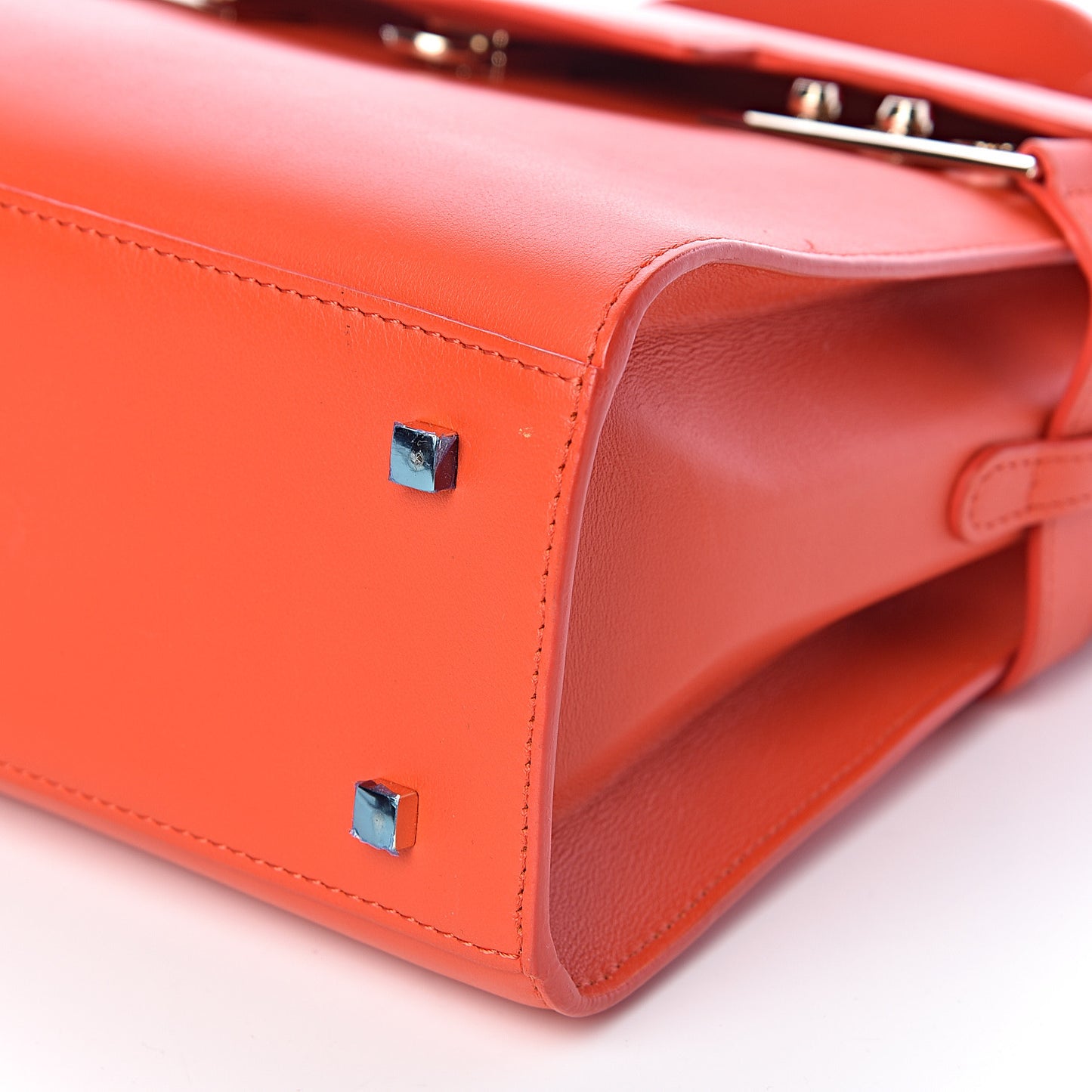 Calfskin MM Tempete Satchel Red