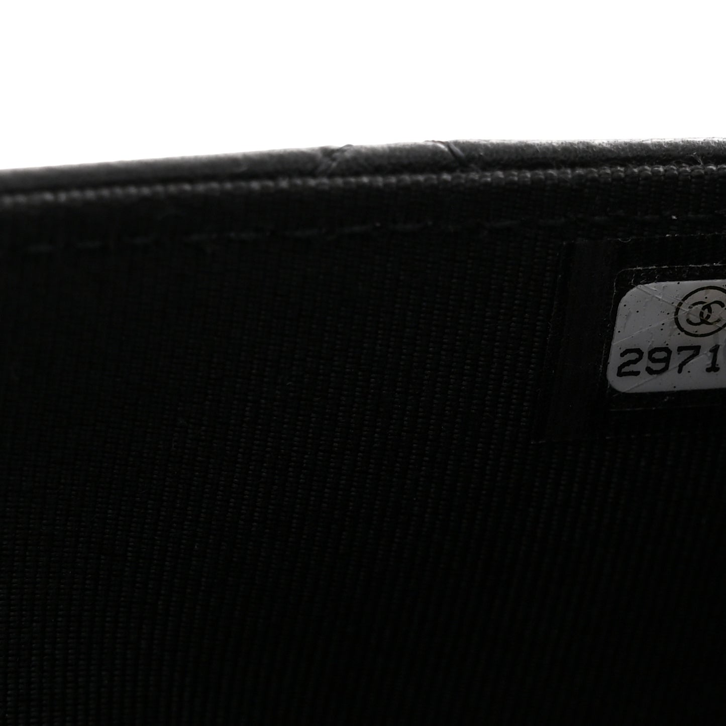 Lambskin Quilted Wallet On Chain WOC Black