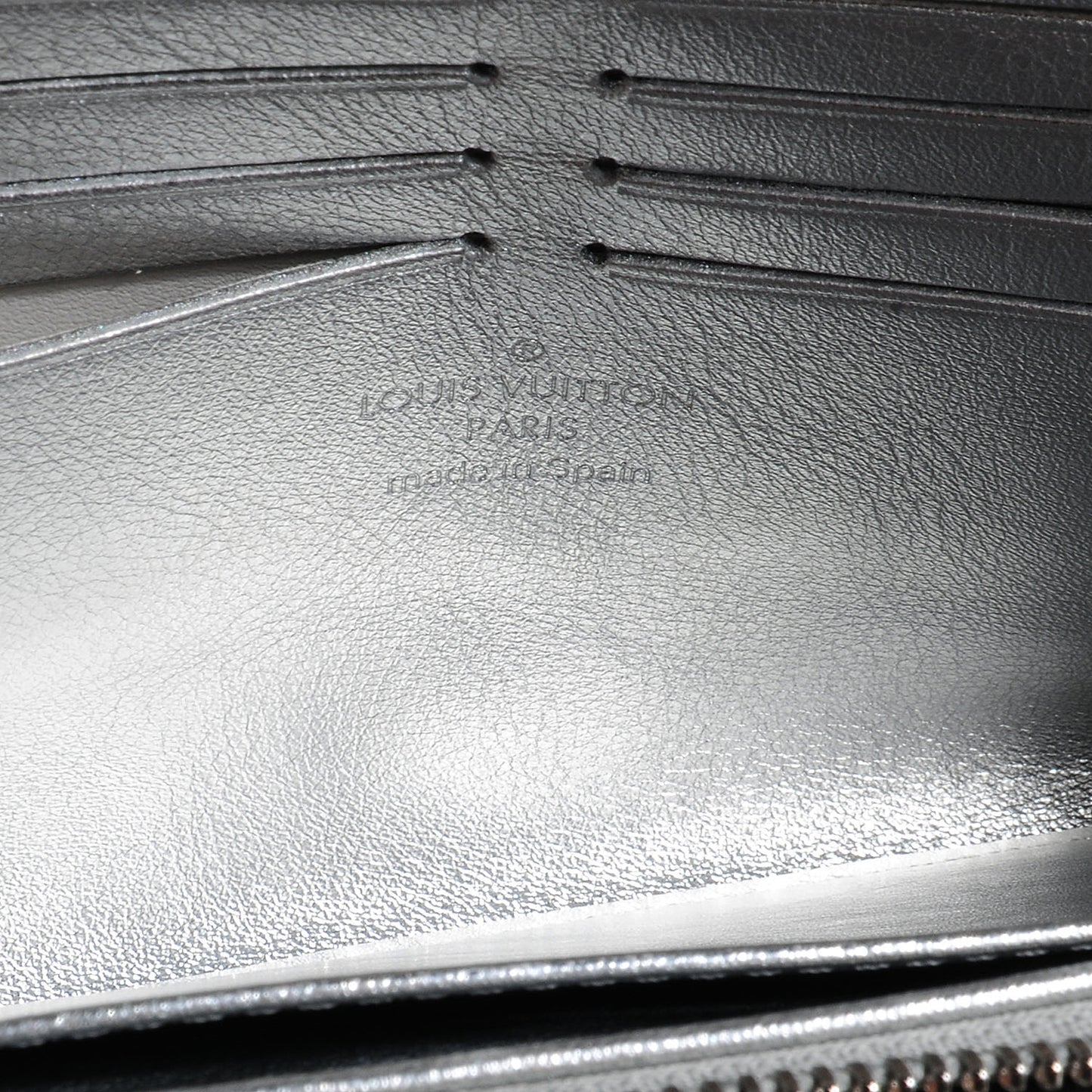 Suhali Zippy Wallet Silver