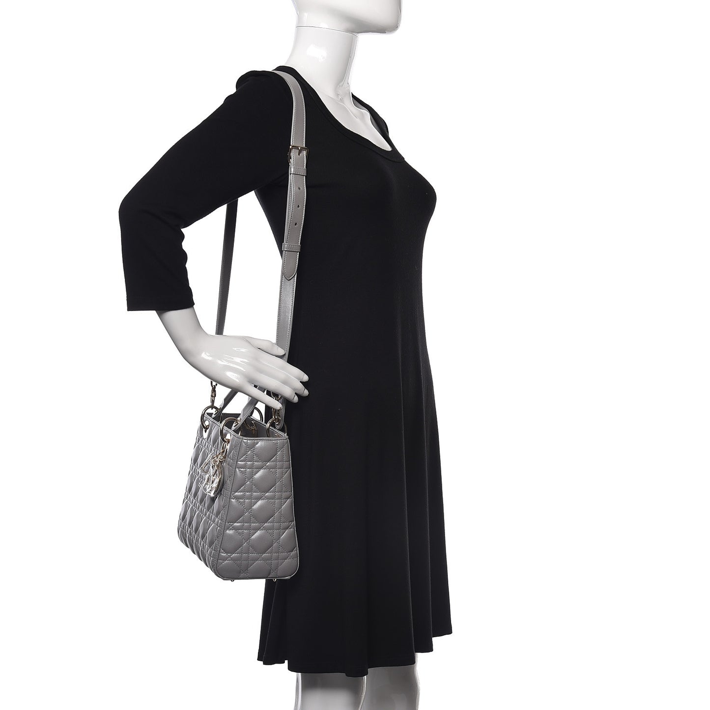 Pearly Lambskin Cannage Medium Lady Dior Grey