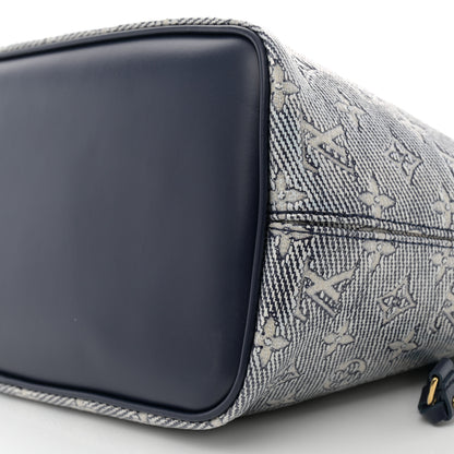 Louis Vuitton Monoglam Neverfull MM Blue 11 of 12